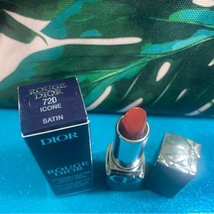 Dior rouge forever color Icone